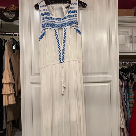 THML Maxi dress - Picture 1 of 6
